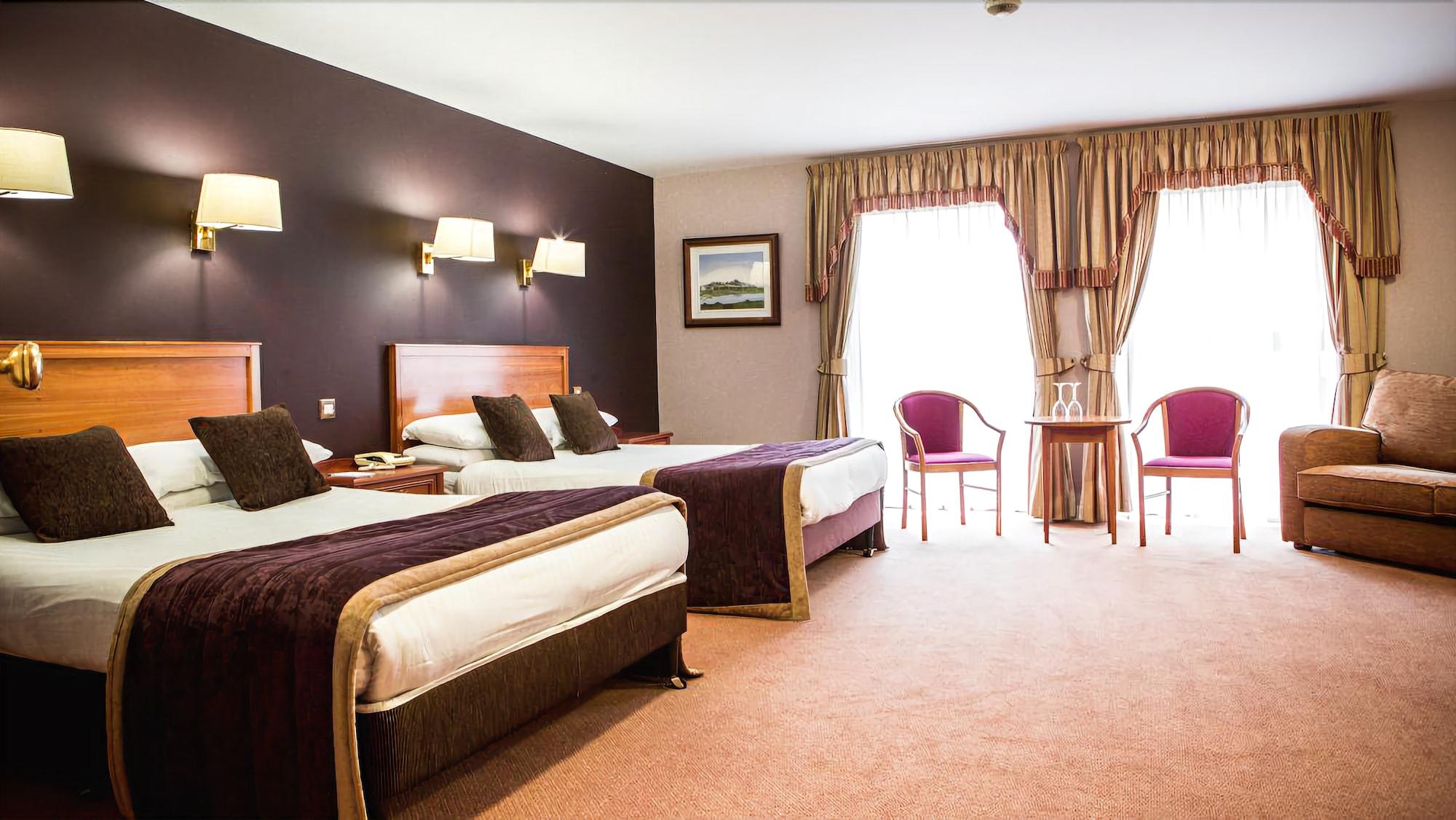 Westport Woods Hotel&Spa Buitenkant foto